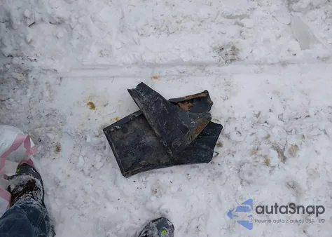 2017 Chevrolet Silverado 2500Hd High Country z USA, uszkodzony, nr VIN 1GC1KXEY4HF125176